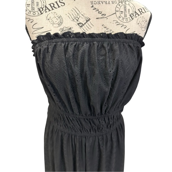 Classic Black Strapless Midi Dress - Picture 4 of 7